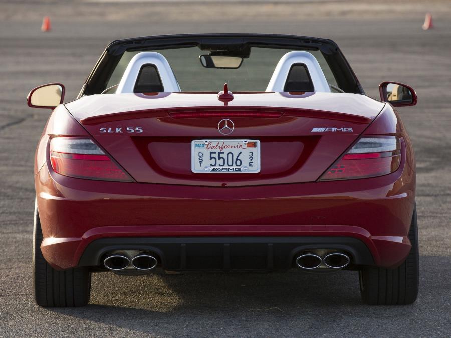  Mercedes-Benz SLK55 AMG 2012 года  (US) (фото 2 из 5)